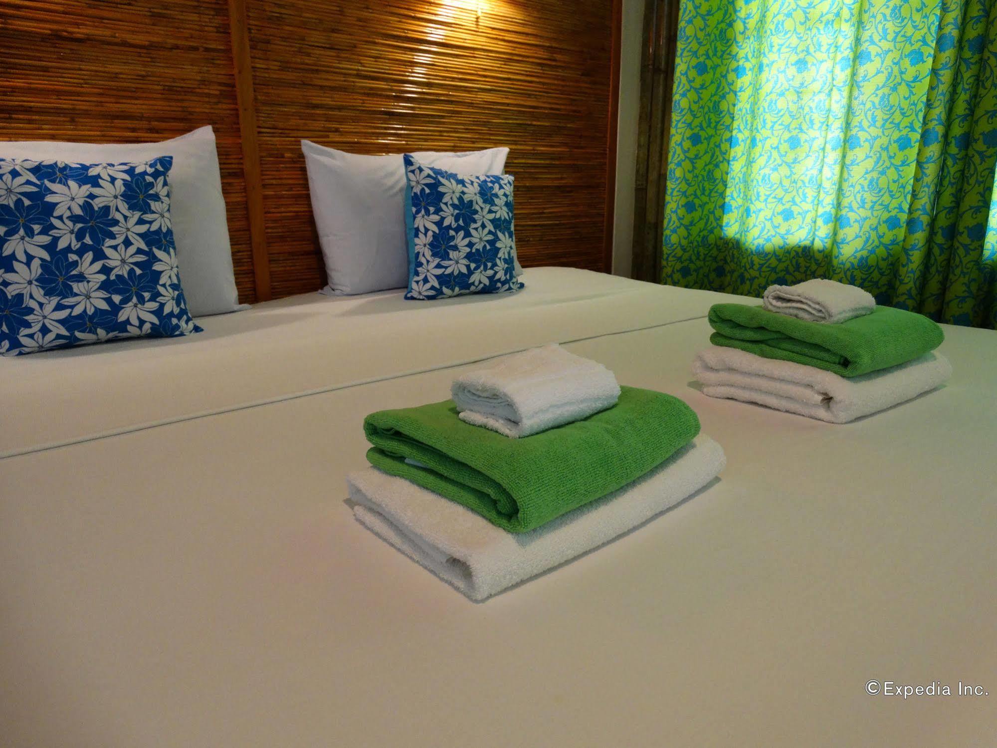 Mayfair Resort بنغلاو المظهر الخارجي الصورة