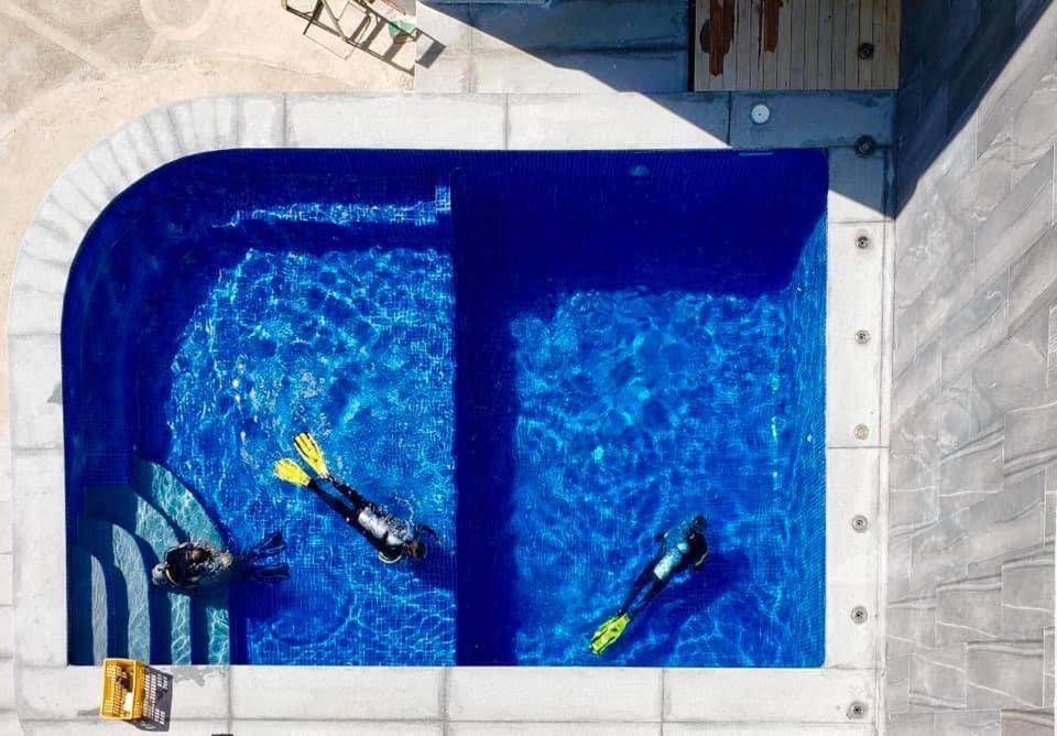 Mayfair Resort بنغلاو المظهر الخارجي الصورة